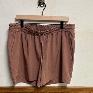 Mondetta - Women's Performace luxury Shorts - Size XL